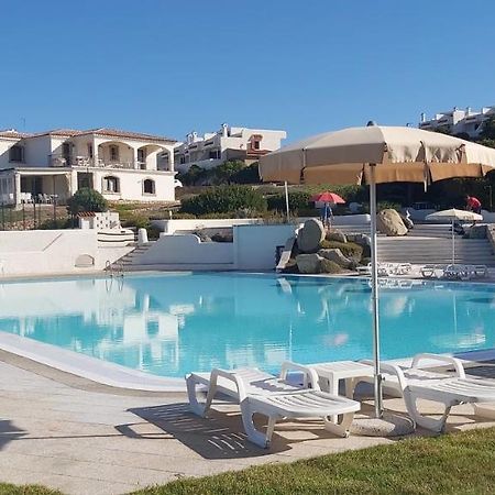 Residence Baia Santa Reparata Santa Teresa Gallura Buitenkant foto