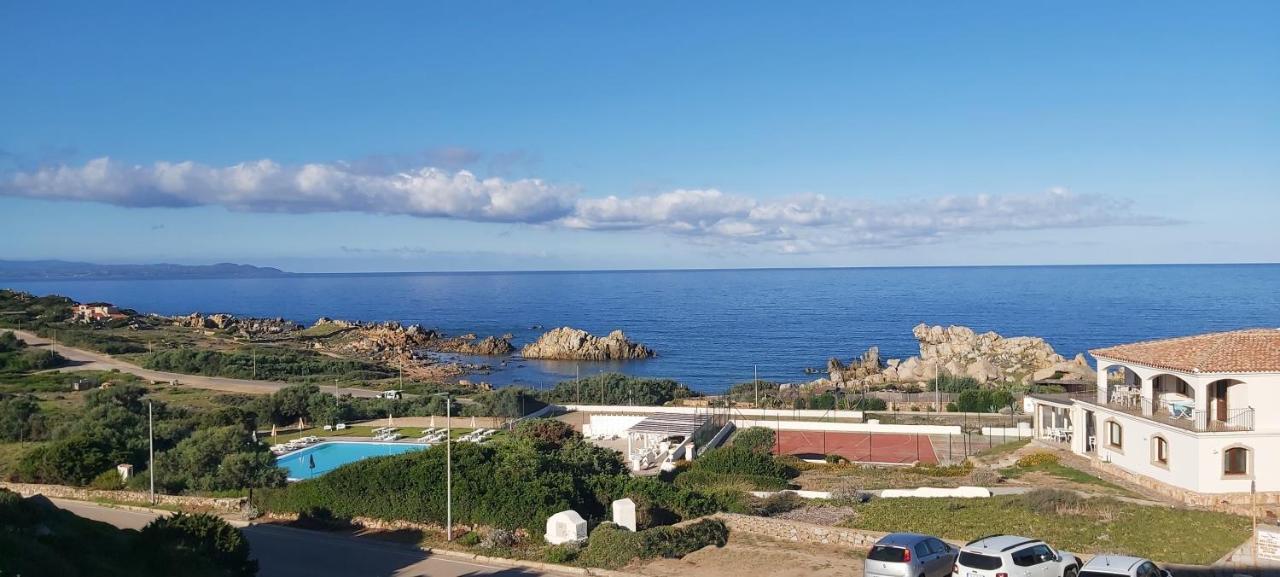Residence Baia Santa Reparata Santa Teresa Gallura Buitenkant foto
