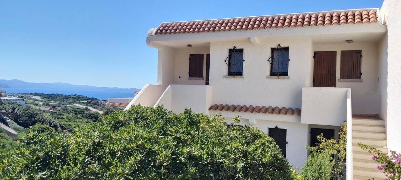 Residence Baia Santa Reparata Santa Teresa Gallura Buitenkant foto