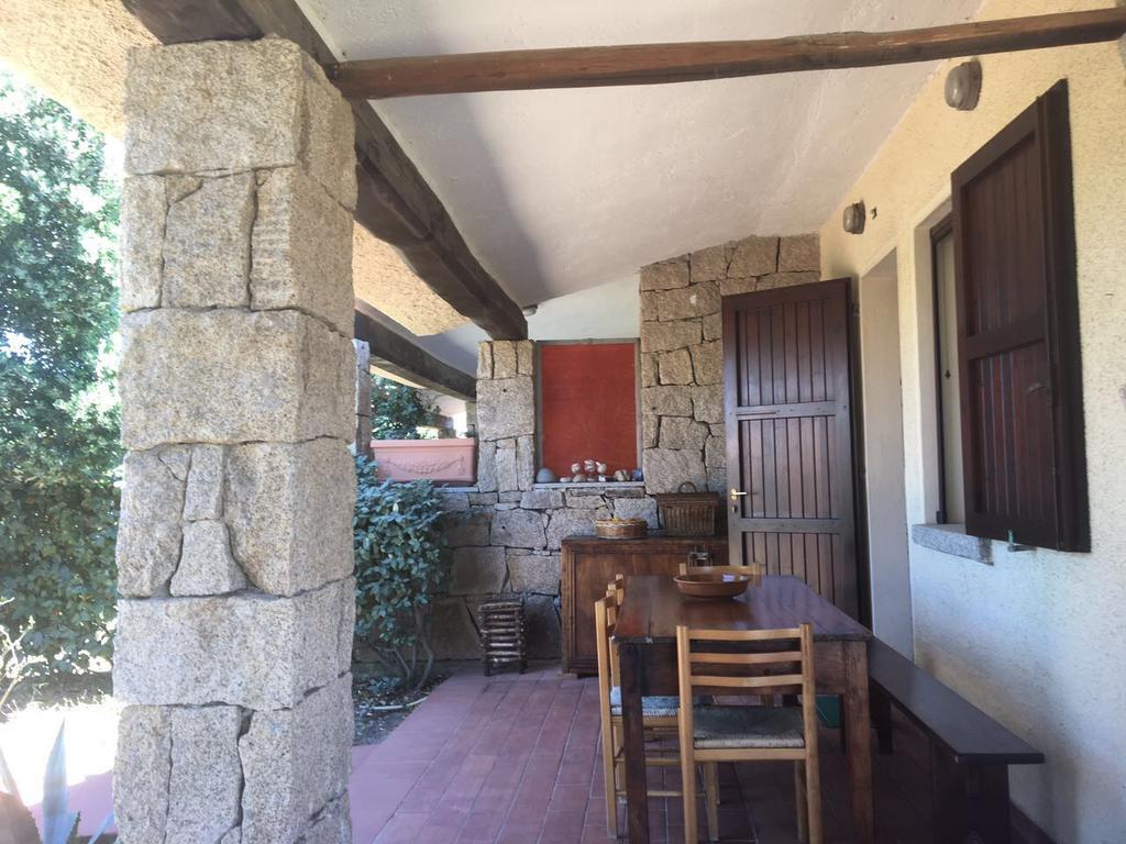 Residence Baia Santa Reparata Santa Teresa Gallura Buitenkant foto