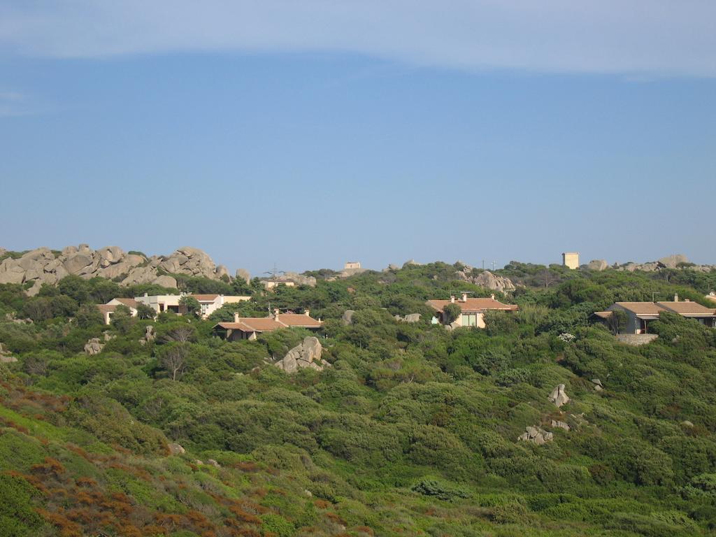 Residence Baia Santa Reparata Santa Teresa Gallura Buitenkant foto