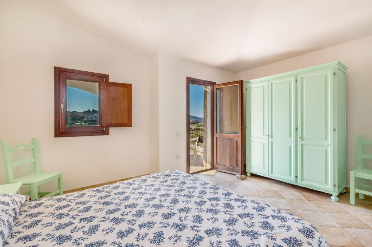 Residence Baia Santa Reparata Santa Teresa Gallura Buitenkant foto